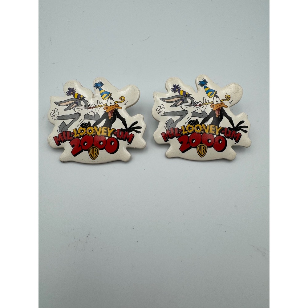 Warner Bros Pin White Looney Tunes Mil-Looney-Um 2000 Bugs Daffy 2pc